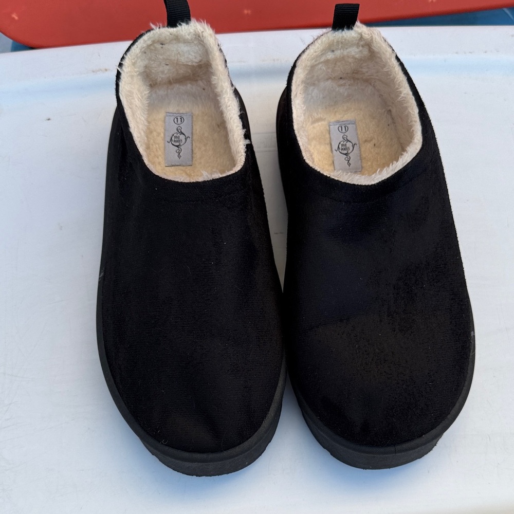 Men's Cozy Black Slip-On Sandals
